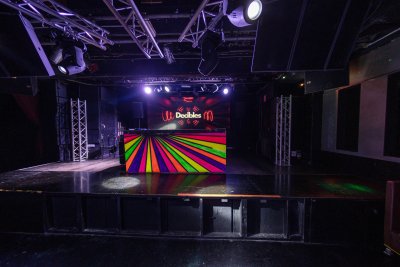 Mainroom9